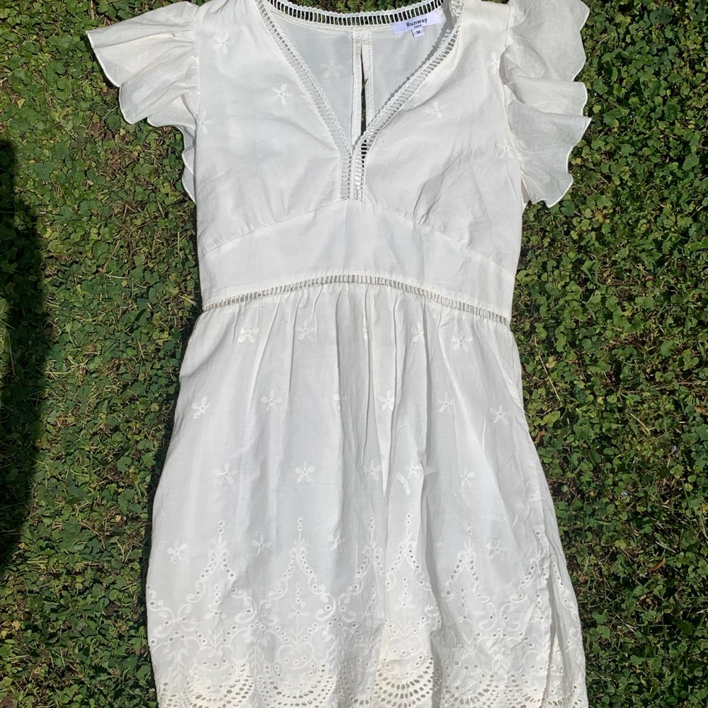 White lace dress